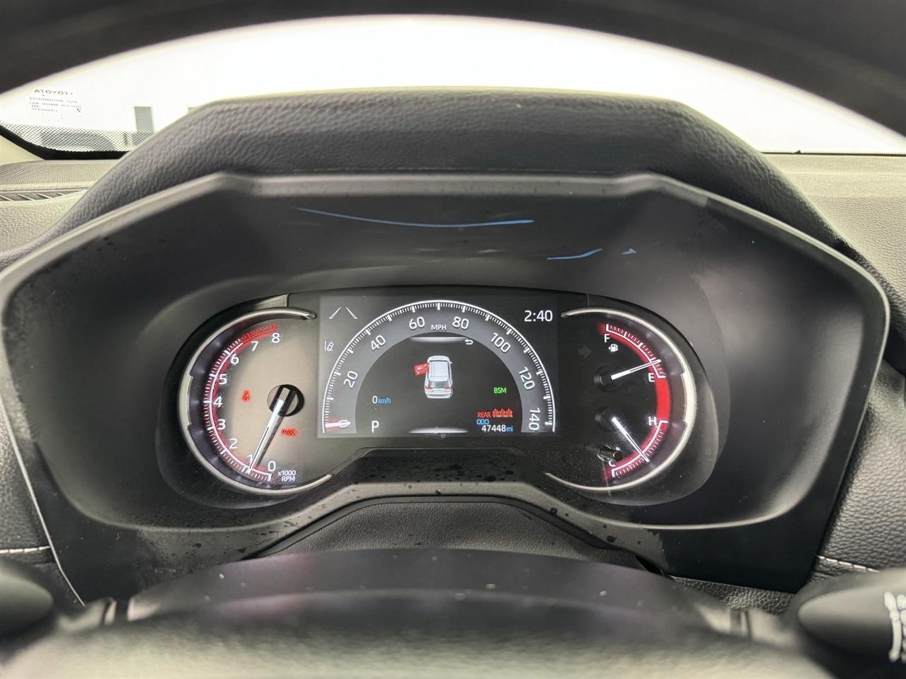 Toyota RAV4 XLE 2025