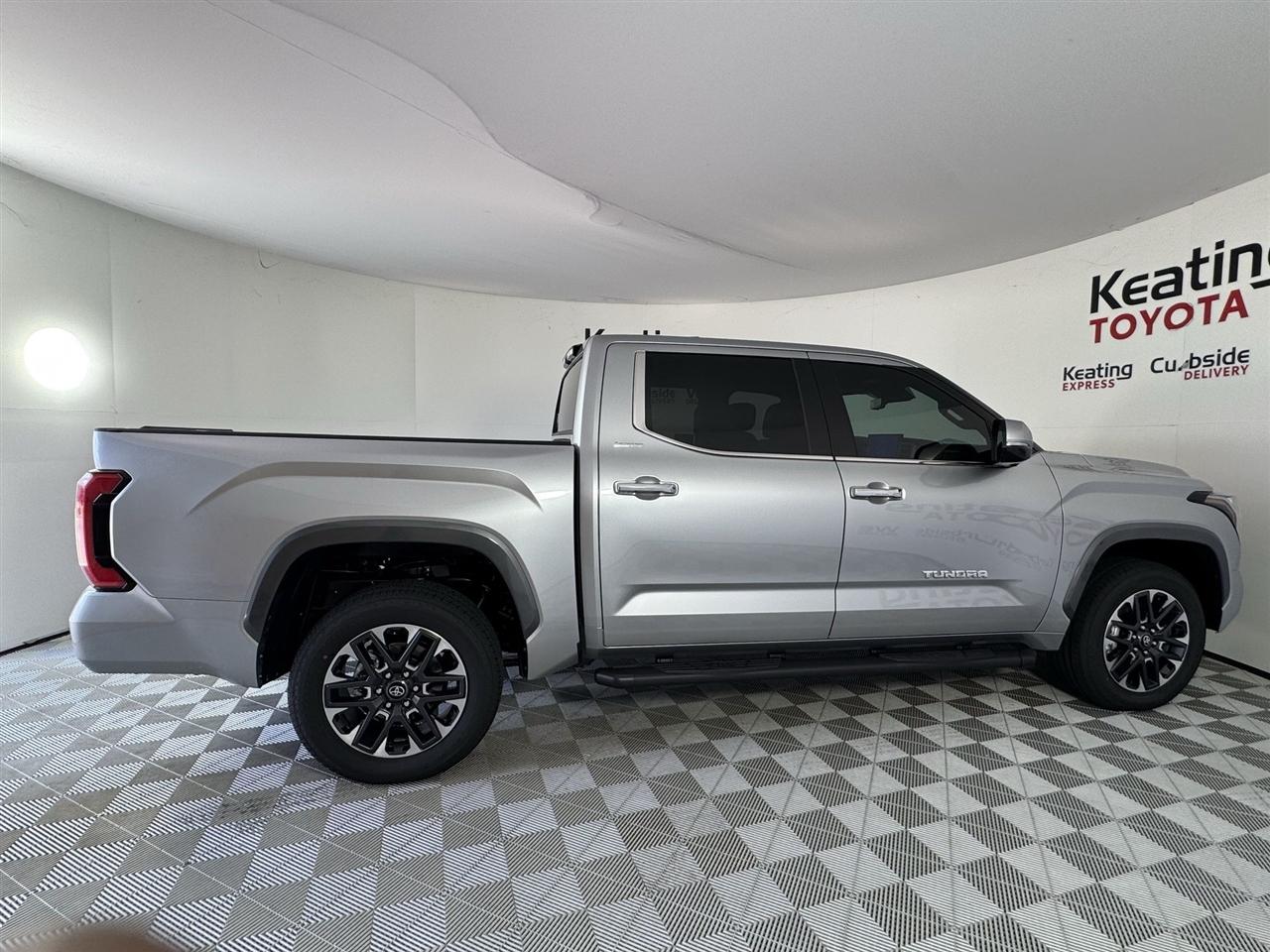Toyota Tundra Limited CrewMax 4WD 2026