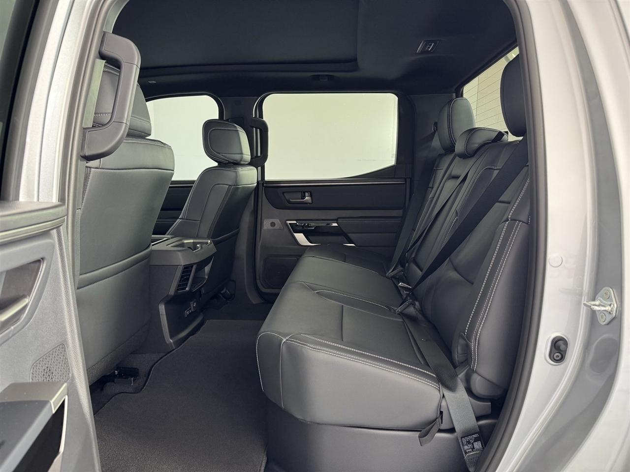 Toyota Tundra Limited CrewMax 4WD 2026