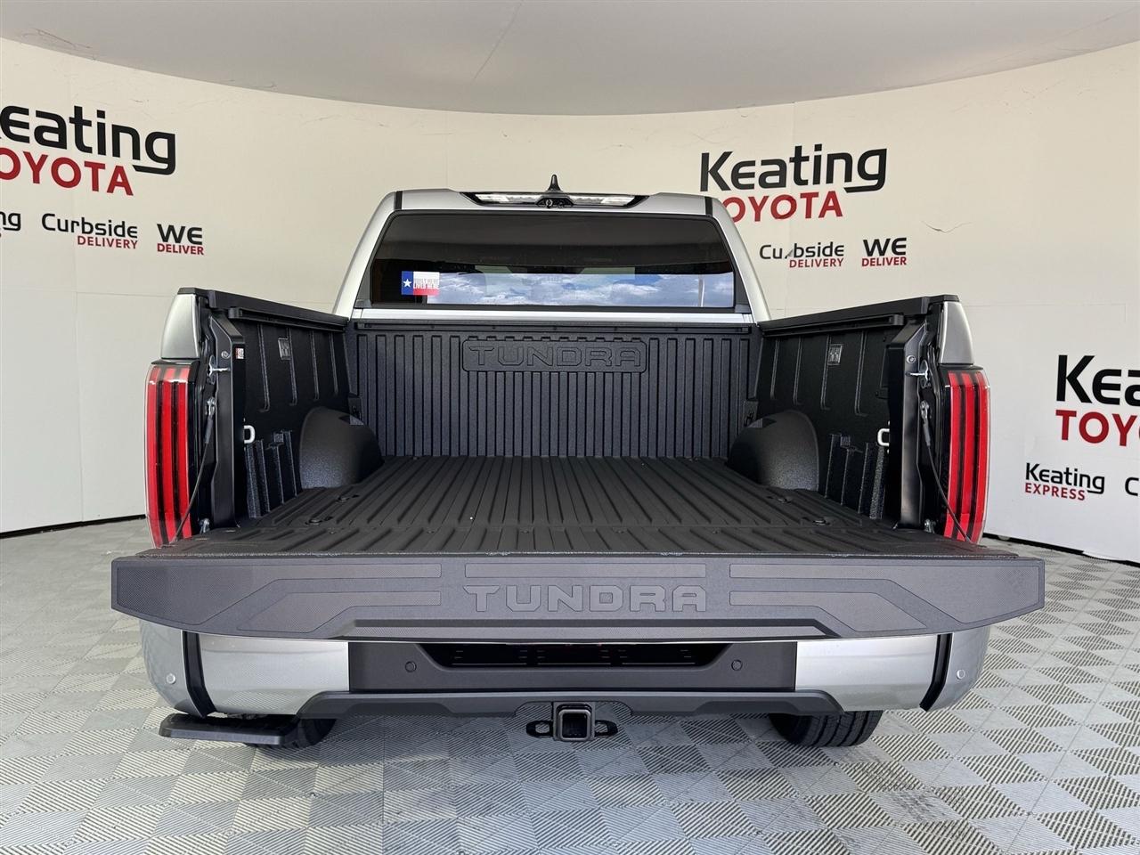 Toyota Tundra Limited CrewMax 4WD 2026