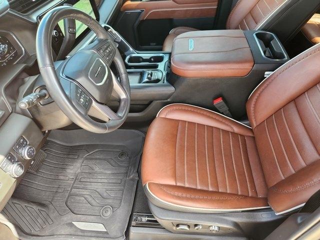 GMC Sierra 2500HD Denali Ultimate Crew Cab 4WD 2025