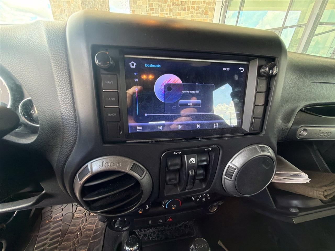 Jeep Wrangler Unlimited Sport 4WD 2014