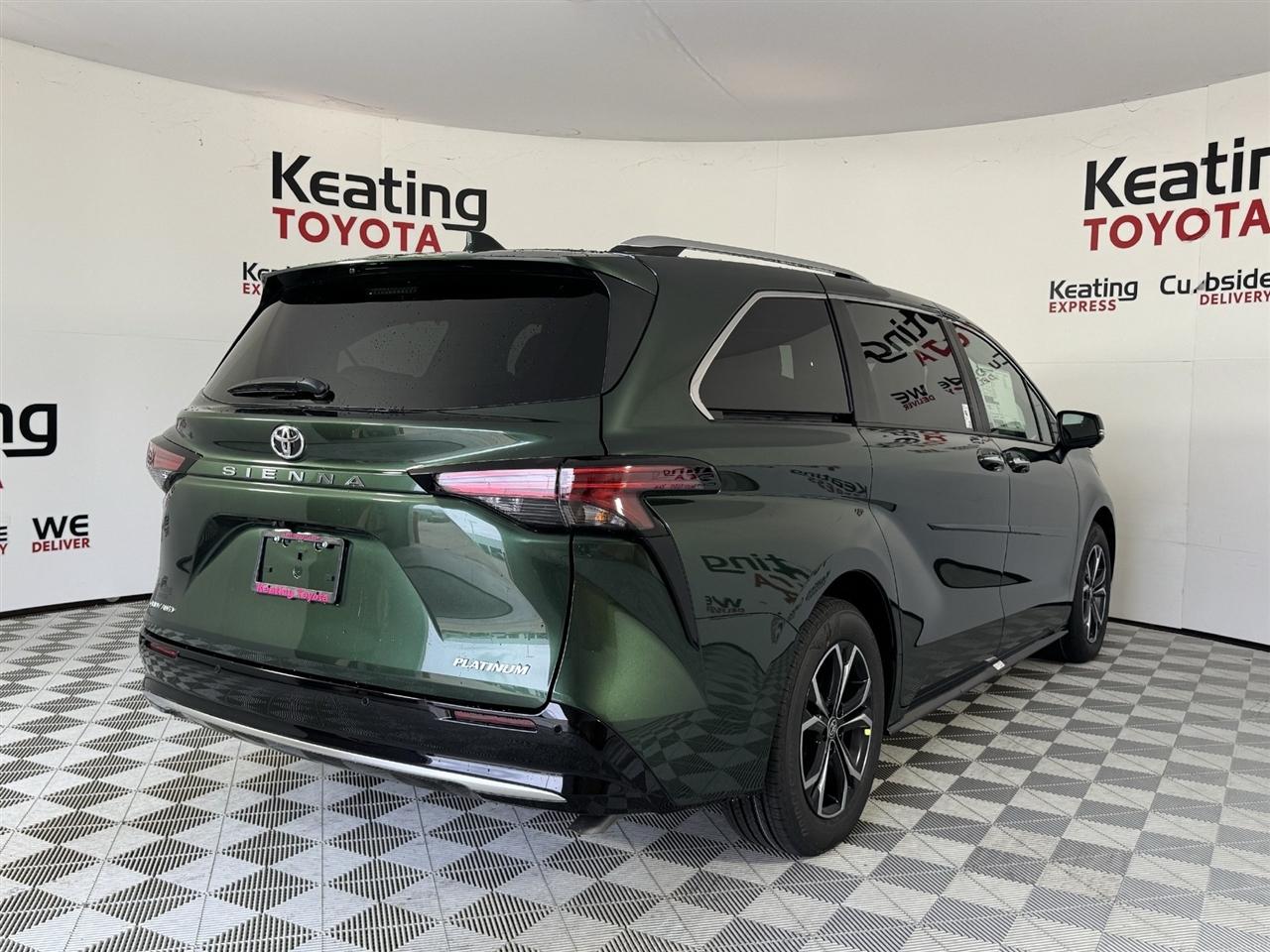 Toyota Sienna Platinum 7-Passenger AWD 2026