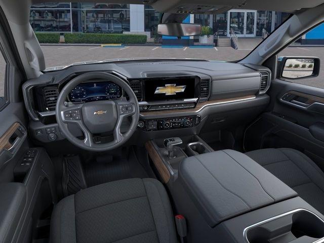 Chevrolet Silverado 1500 LT Crew Cab 4WD 2026