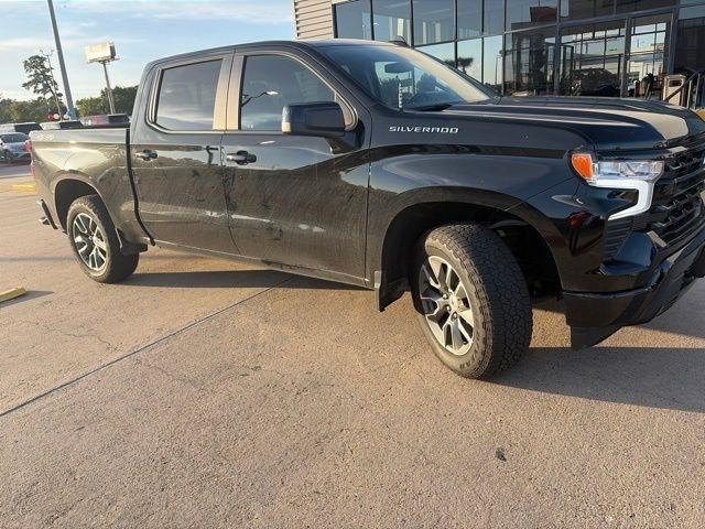 Chevrolet Silverado 1500 RST Crew Cab 4WD 2025