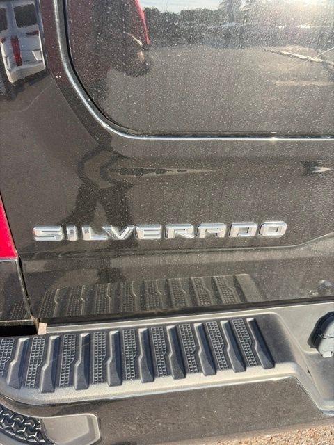 Chevrolet Silverado 1500 RST Crew Cab 4WD 2025