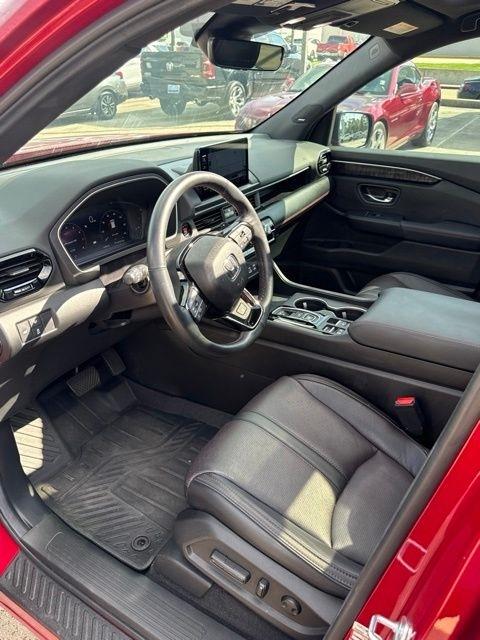 Honda Pilot Black Edition AWD 2025
