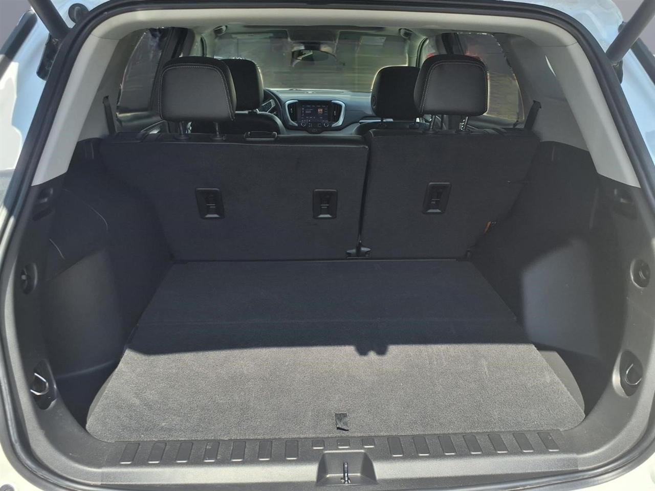 GMC Terrain SLT 2023
