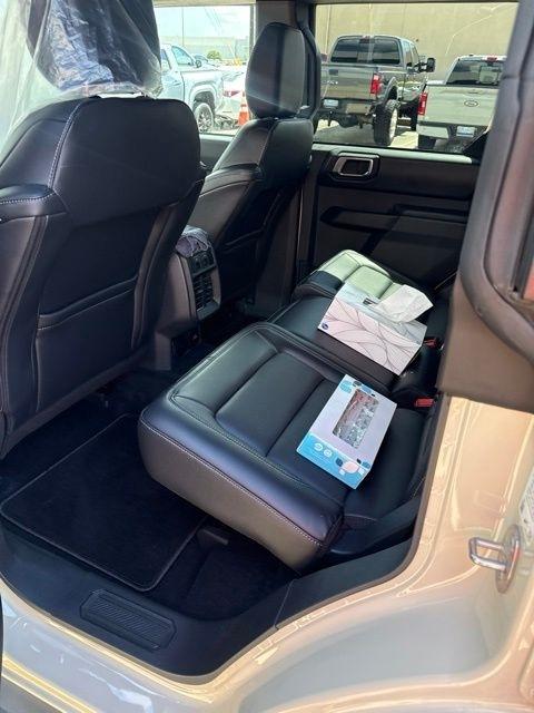 Ford Bronco Outer Banks 4-Door 2025