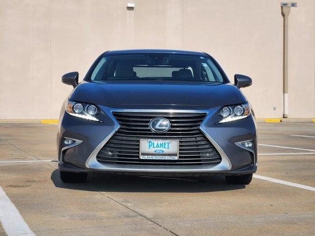 Lexus ES 350 Sedan 2016