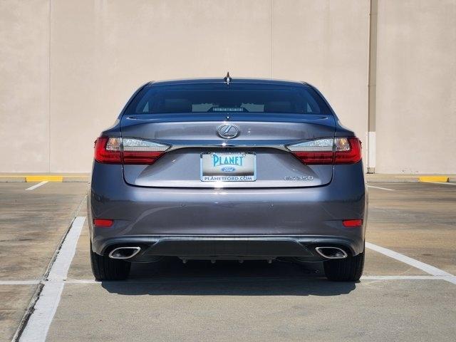 Lexus ES 350 Sedan 2016