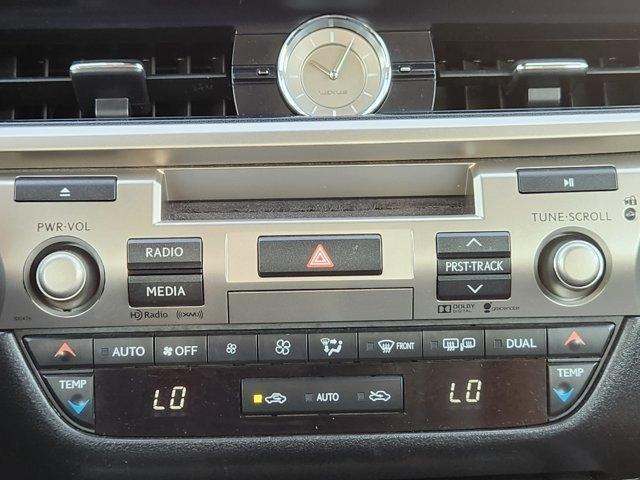 Lexus ES 350 Sedan 2016