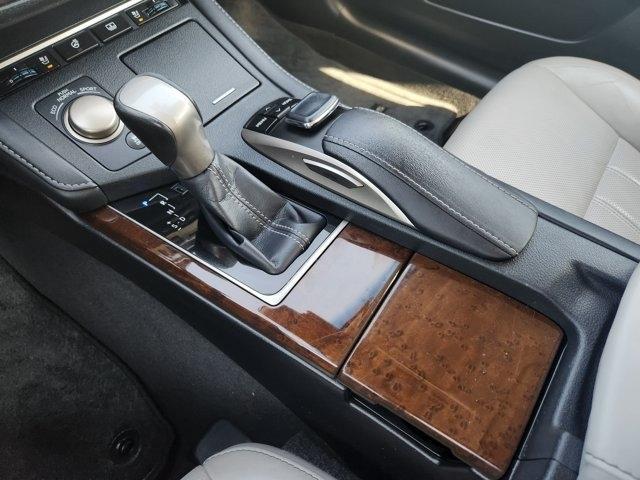 Lexus ES 350 Sedan 2016