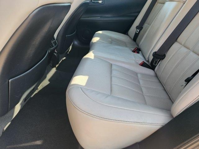 Lexus ES 350 Sedan 2016