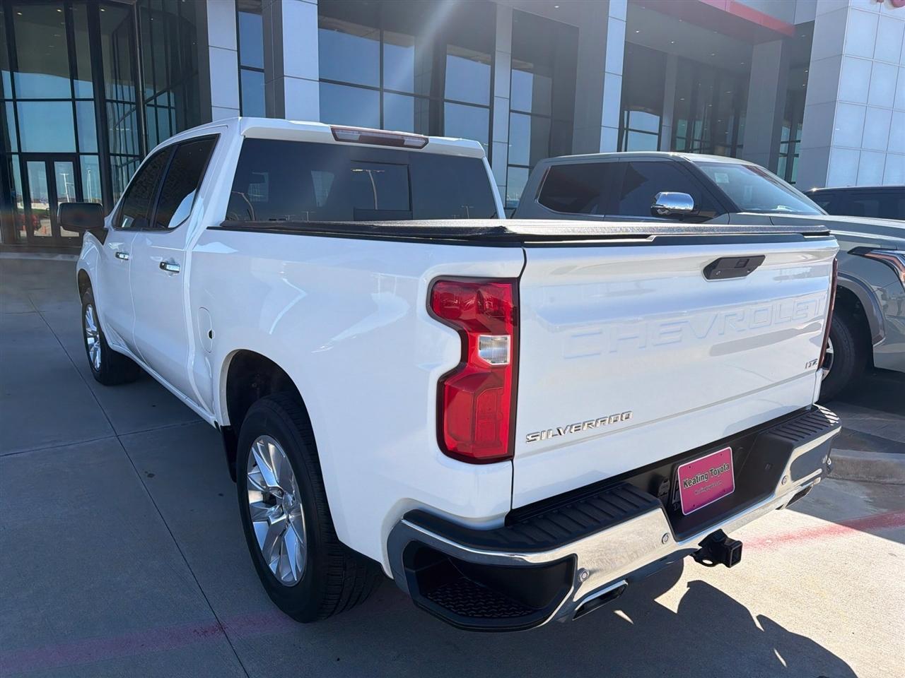 Chevrolet Silverado 1500 LTZ Crew Cab 4WD 2021