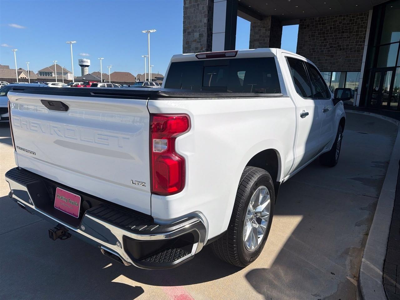Chevrolet Silverado 1500 LTZ Crew Cab 4WD 2021