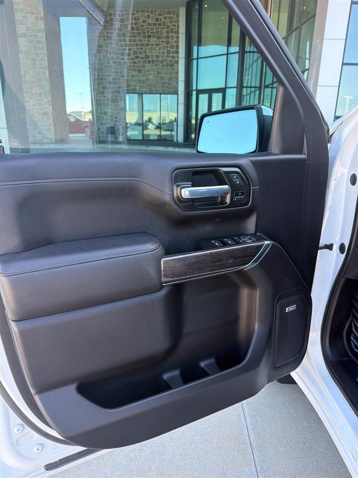 Chevrolet Silverado 1500 LTZ Crew Cab 4WD 2021