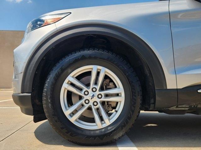 Ford Explorer XLT 2022