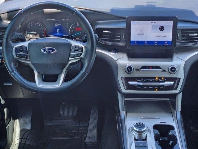 Ford Explorer XLT 2022