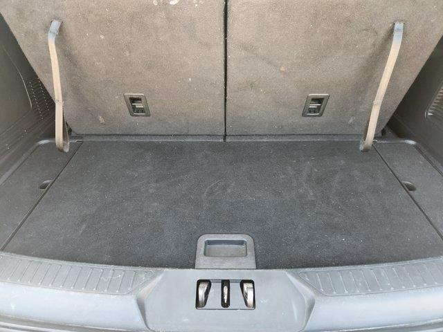 Ford Explorer XLT 2022