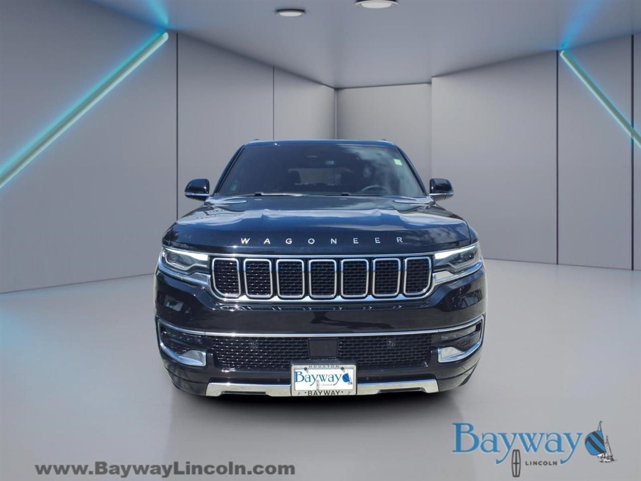 Jeep Wagoneer Series III 4WD 2023