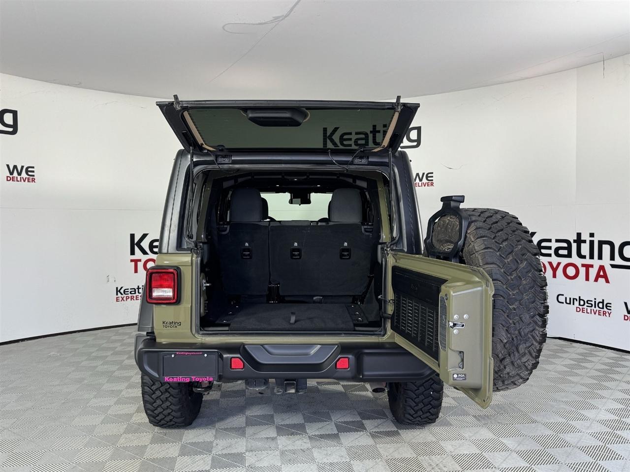Jeep Wrangler Sport 2025