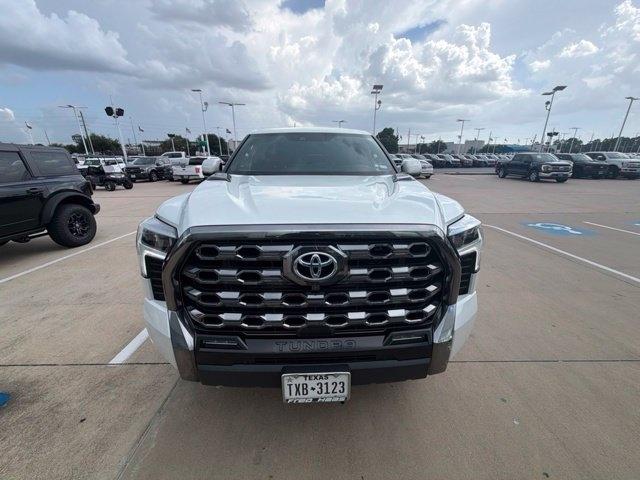 Toyota Tundra Platinum CrewMax 4WD Hybrid 2024