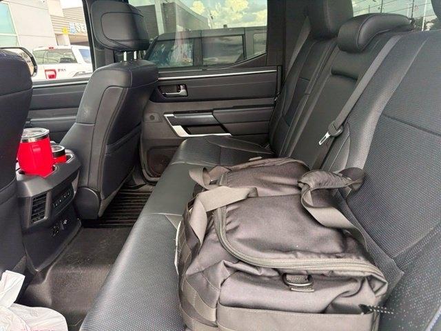 Toyota Tundra Platinum CrewMax 4WD Hybrid 2024