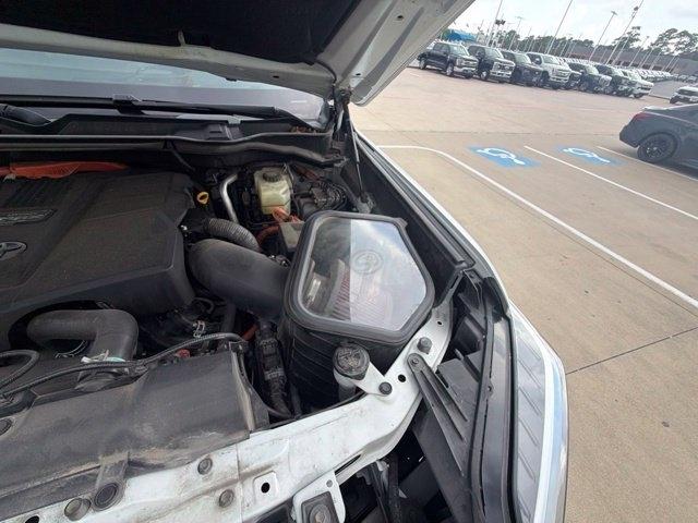 Toyota Tundra Platinum CrewMax 4WD Hybrid 2024