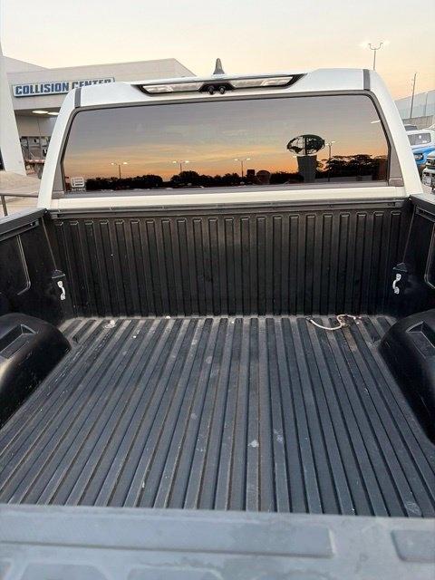Toyota Tundra Platinum CrewMax 4WD Hybrid 2024