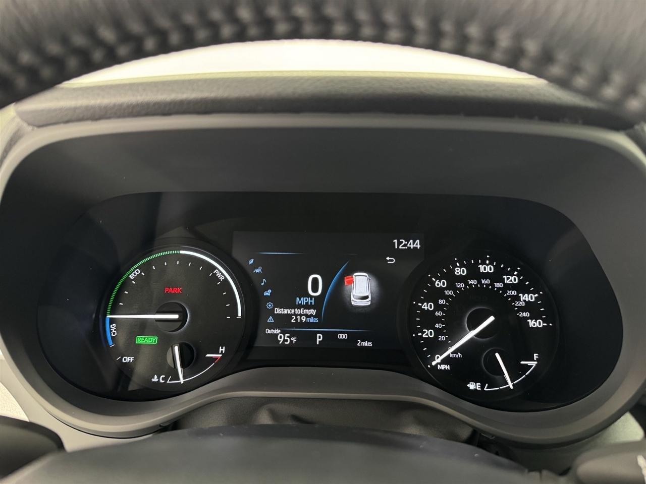 Toyota Sienna XLE 7-Passenger 2026
