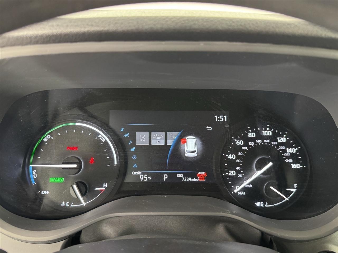 Toyota Sienna LE 8-Passenger 2026