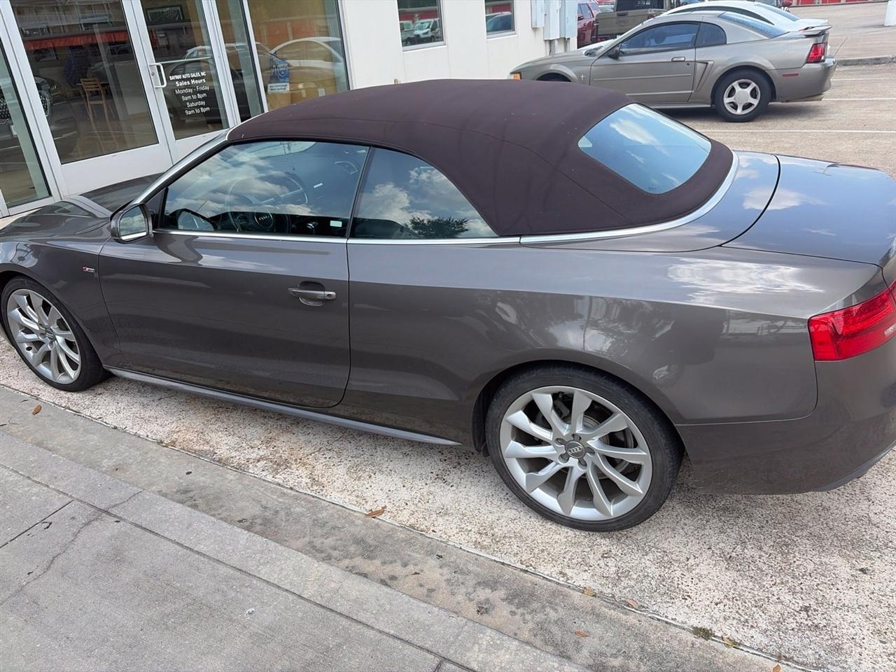 Audi A5 2.0T Premium Plus Cabriolet quattro 2015