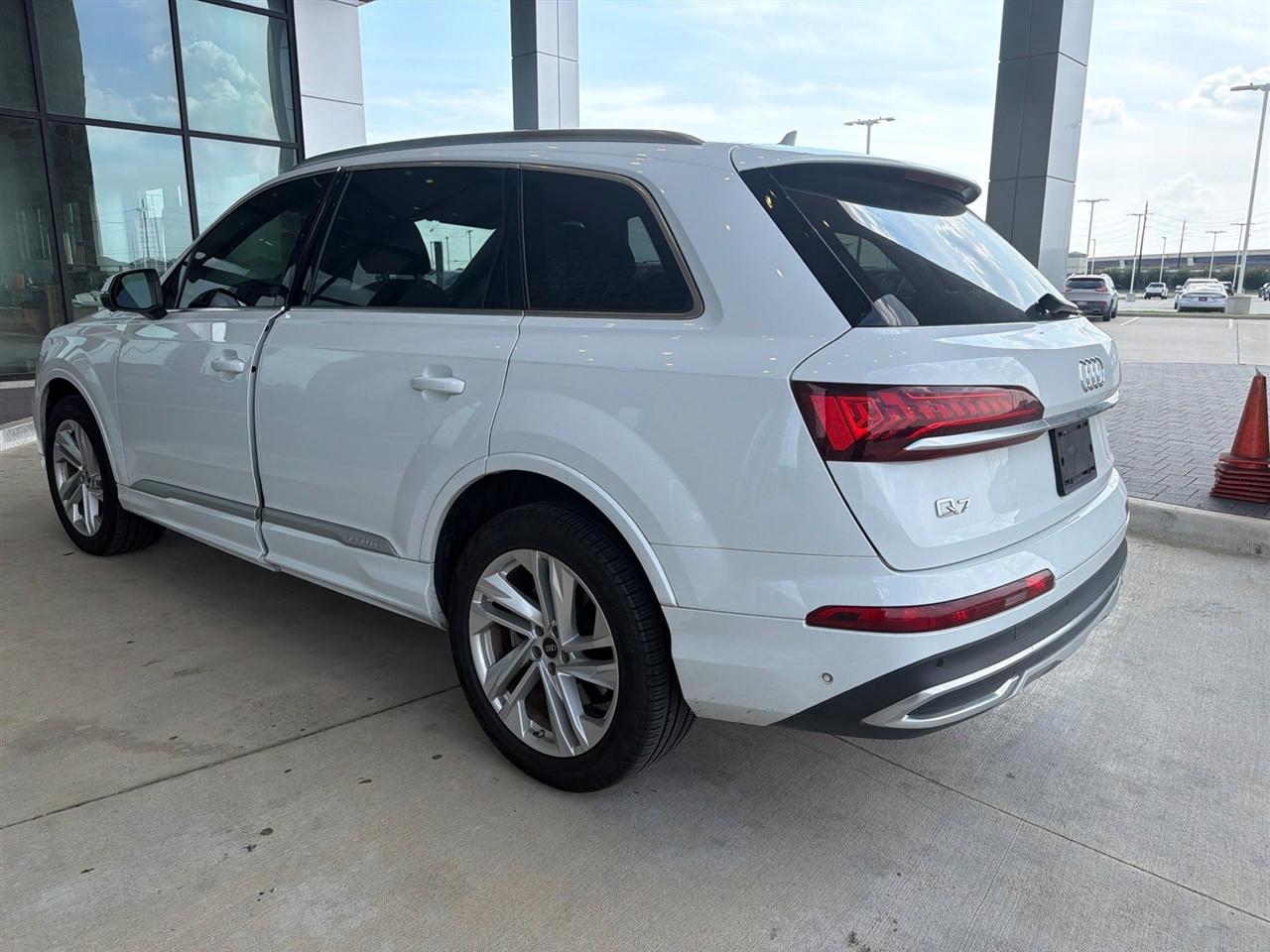 Audi Q7 Premium Plus 55 TFSI quattro 2023