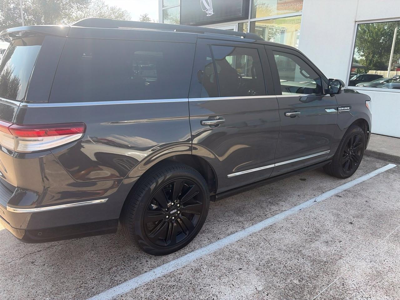 Lincoln Navigator Black Label 4WD 2023
