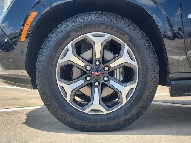 GMC Yukon AT4 Ultimate 4WD 2025
