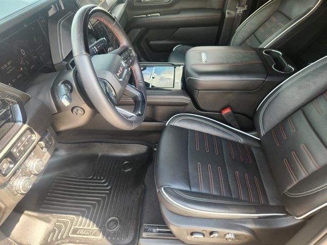 GMC Yukon AT4 Ultimate 4WD 2025