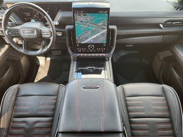GMC Yukon AT4 Ultimate 4WD 2025