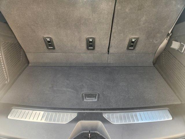 GMC Yukon AT4 Ultimate 4WD 2025
