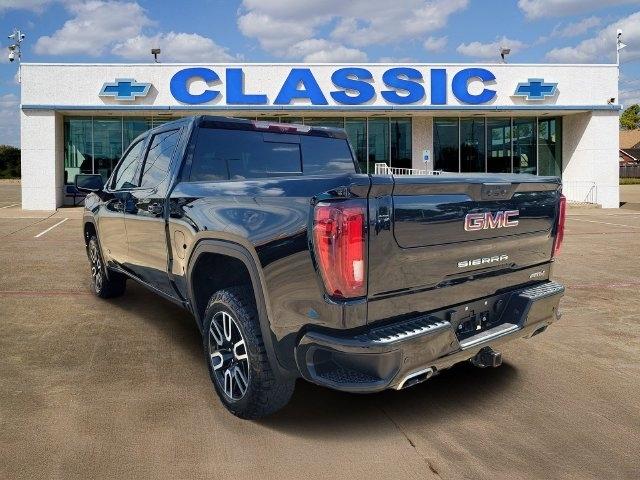 GMC Sierra 1500 AT4 Crew Cab 4WD 2024