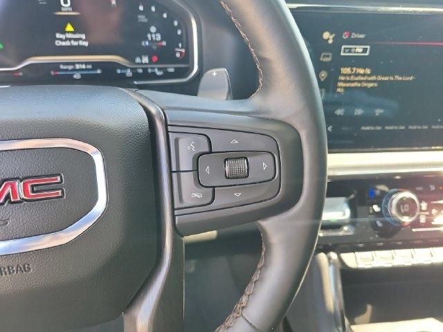 GMC Sierra 1500 AT4 Crew Cab 4WD 2024
