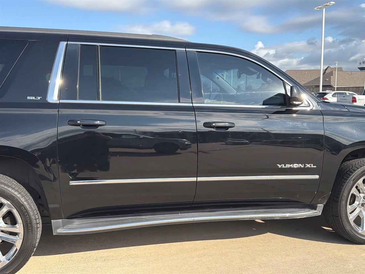 GMC Yukon XL SLT 4WD 2018