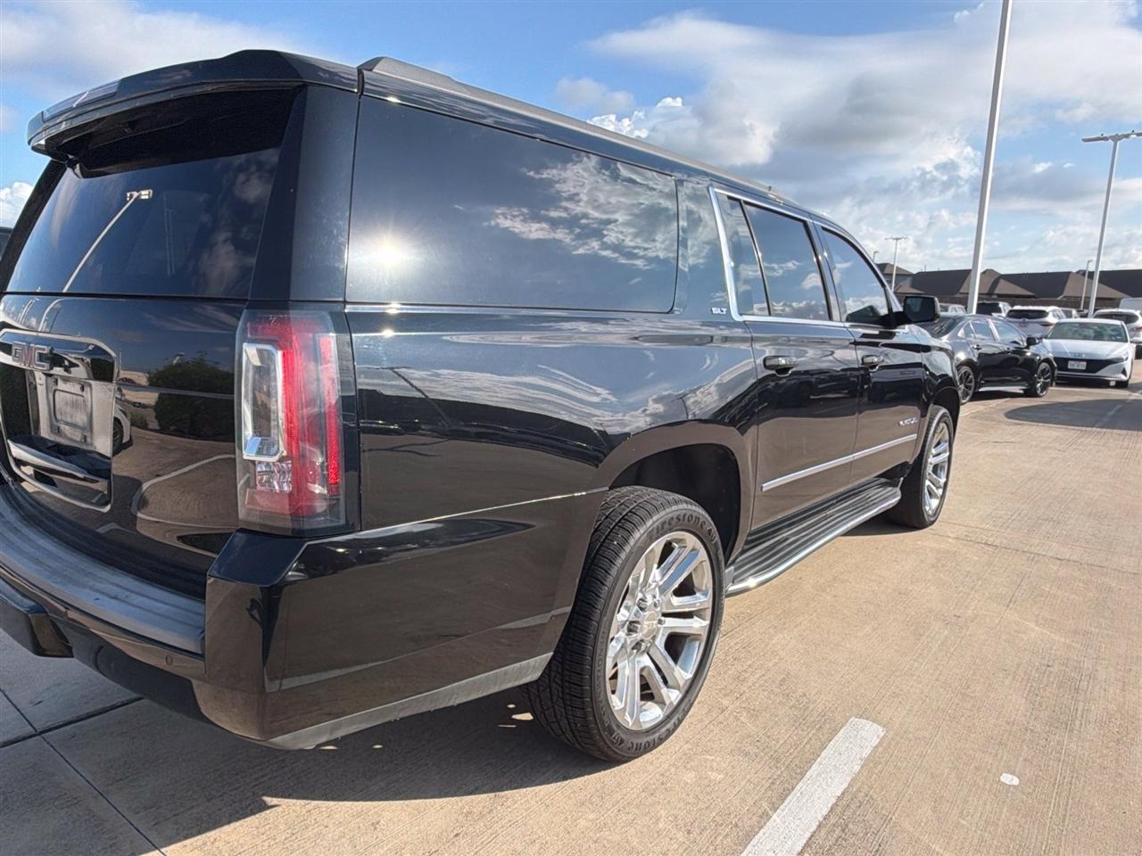 GMC Yukon XL SLT 4WD 2018