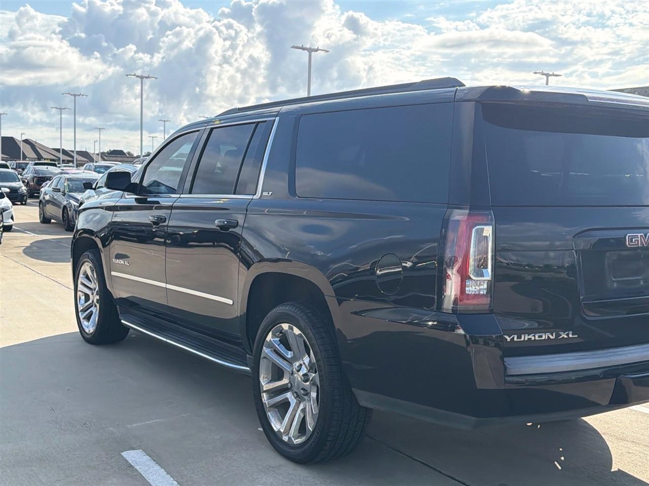 GMC Yukon XL SLT 4WD 2018