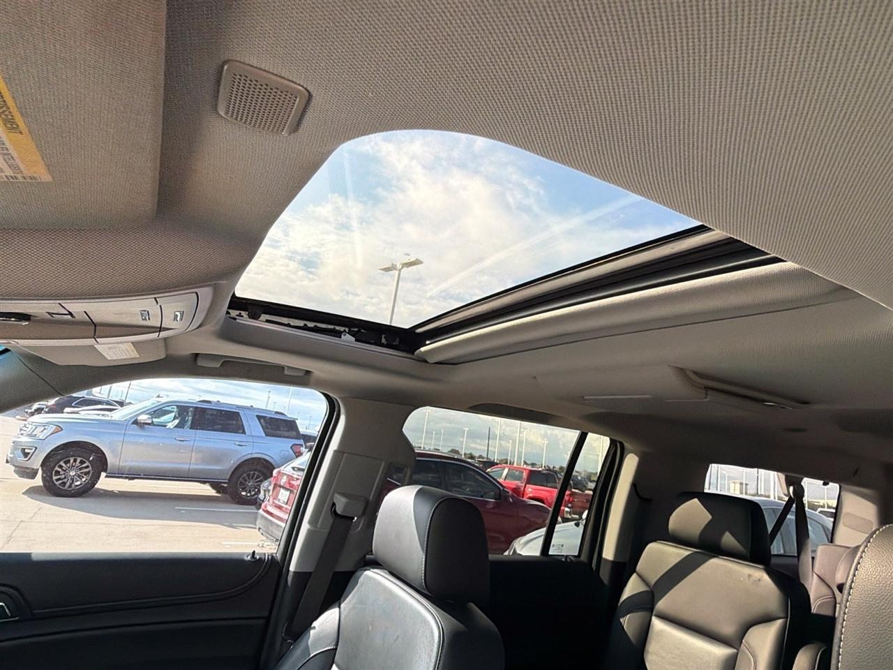 GMC Yukon XL SLT 4WD 2018