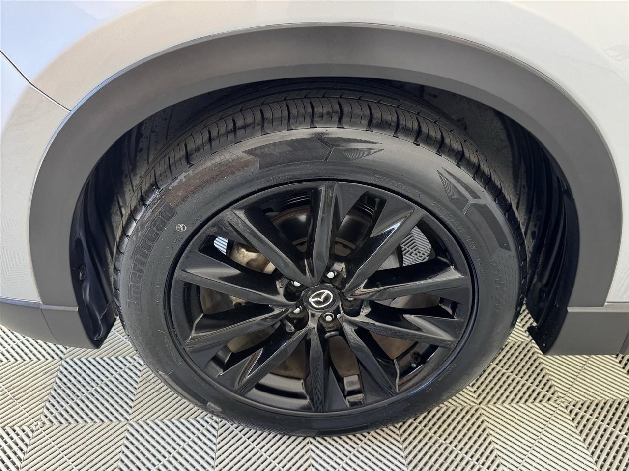 Mazda CX-9 Touring Plus 2023