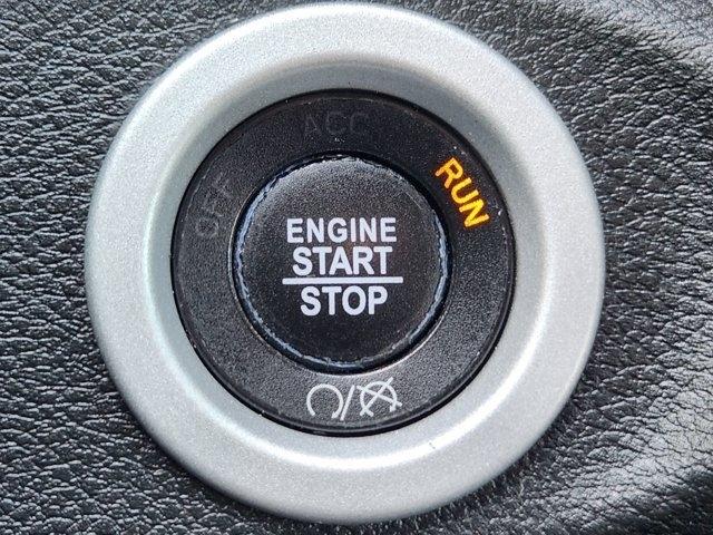 RAM 1500 Rebel Crew Cab SWB 4WD 2018