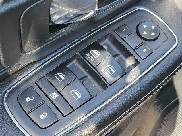RAM 1500 Rebel Crew Cab SWB 4WD 2018