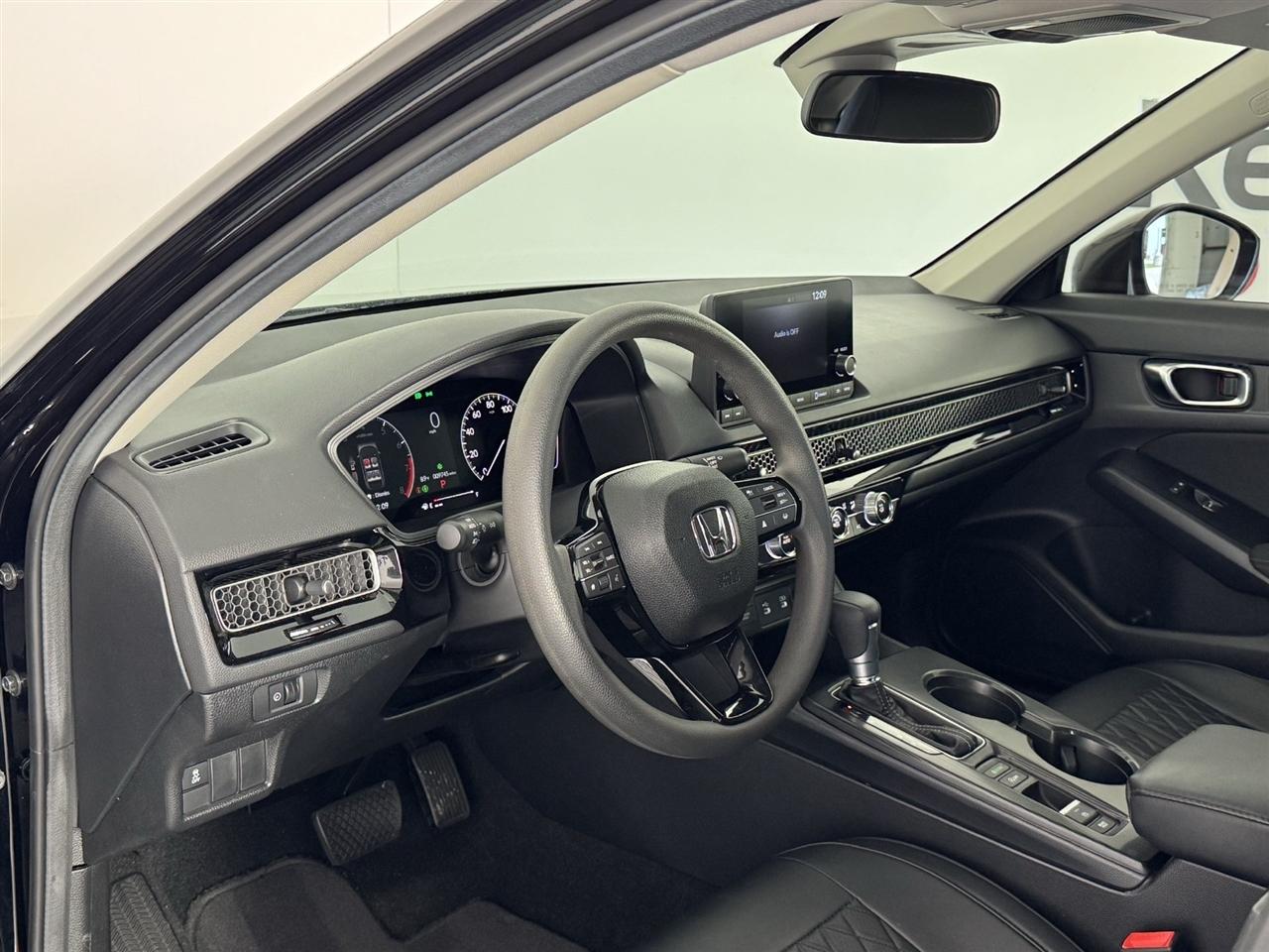 Honda Civic LX Sedan CVT 2026