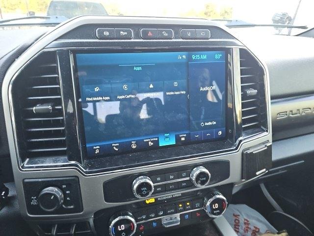 Ford F-250 SD Lariat Crew Cab 4WD 2022